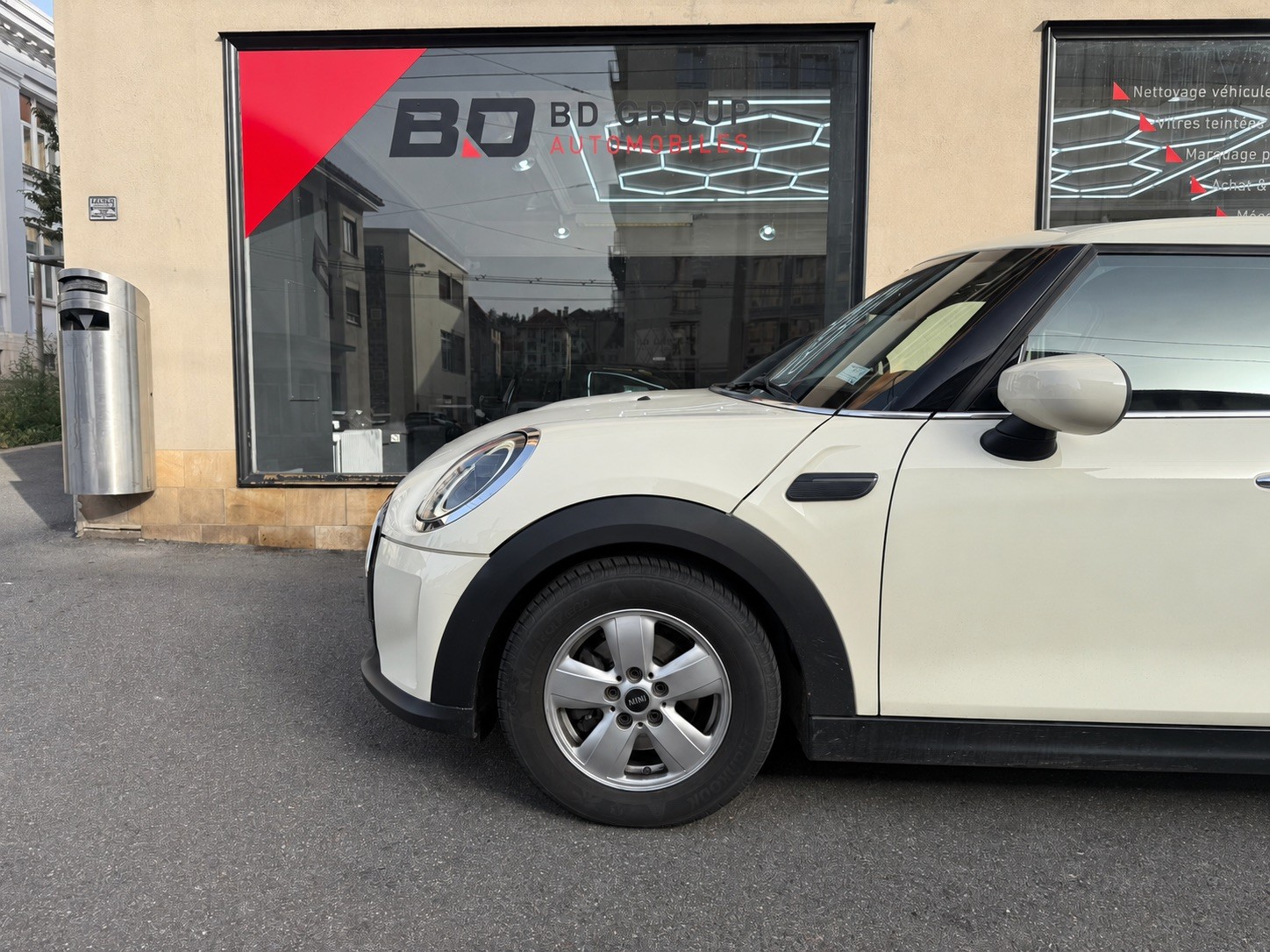 MINI One-image-4