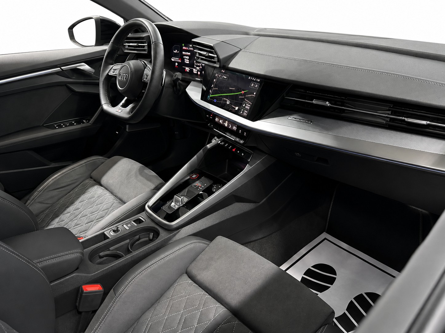 AUDI S3 Limousine 2.0 TFSI quattro S-tronic * S-Sportsitze * Panorama-Glasdach *-image-9