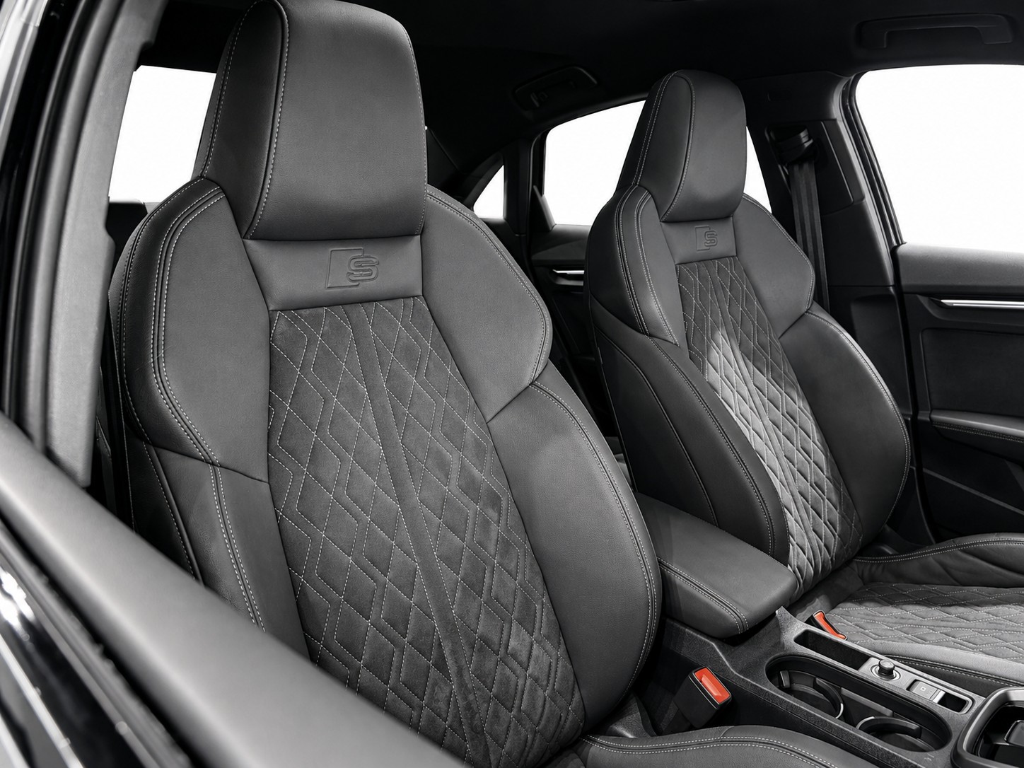 AUDI S3 Limousine 2.0 TFSI quattro S-tronic * S-Sportsitze * Panorama-Glasdach *-image-11