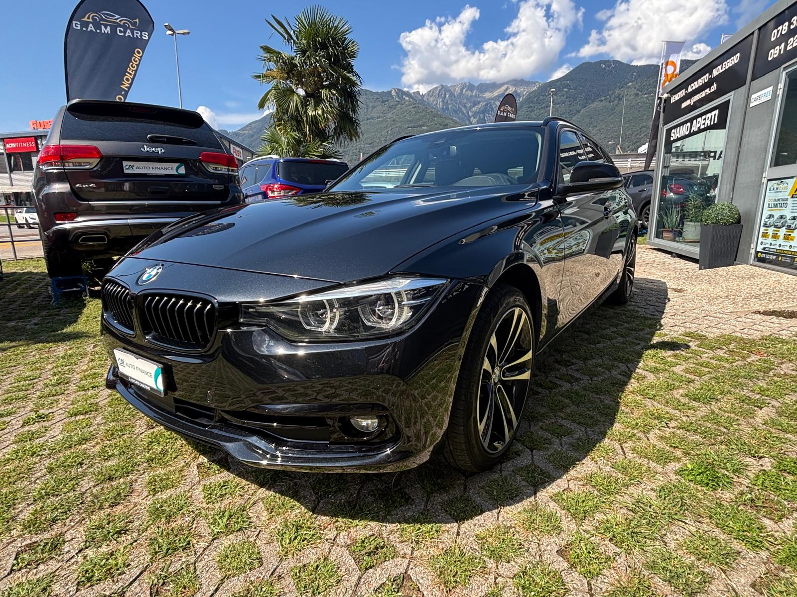 BMW 320d xDrive Touring Edition Sport Line Steptronic-image-5