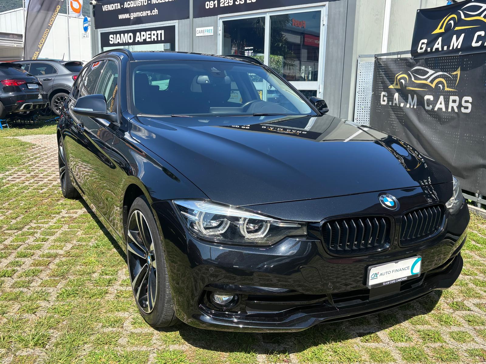BMW 320d xDrive Touring Edition Sport Line Steptronic-image-1