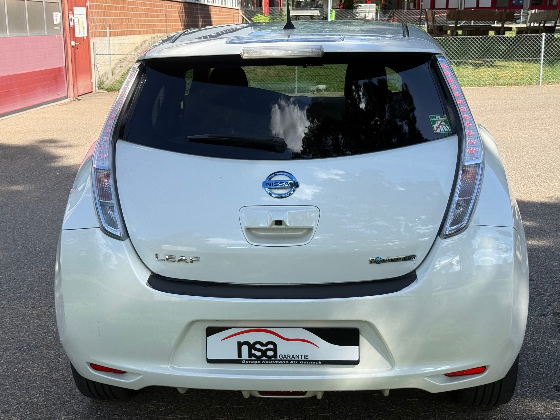 NISSAN Leaf visia 24kWh (incl battery)-image-4