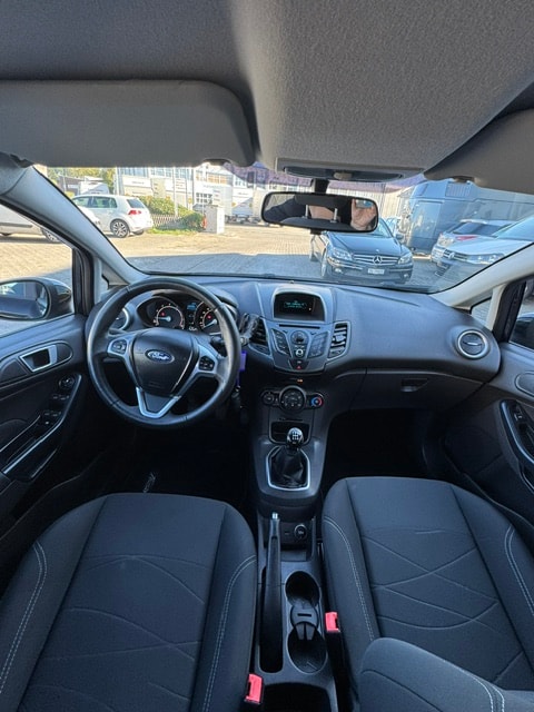 FORD Fiesta 1.0 SCTi Titanium-image-9