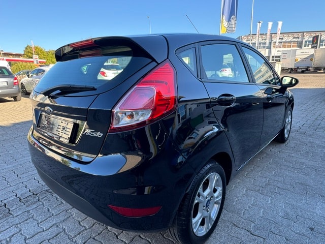FORD Fiesta 1.0 SCTi Titanium-image-4