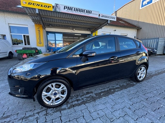 FORD Fiesta 1.0 SCTi Titanium