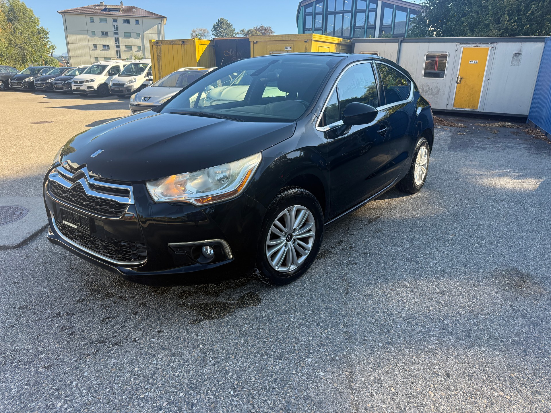 DS AUTOMOBILES DS4 1.6 VTi Chic-image-1