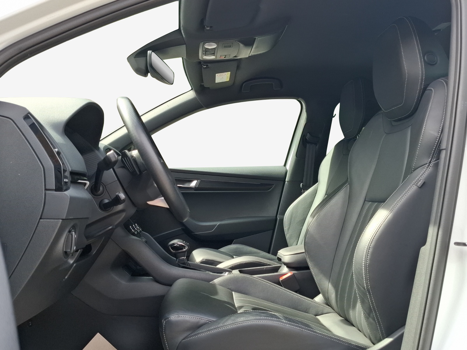 SKODA Karoq 2.0 TSI SportLine 4x4 DSG-image-7