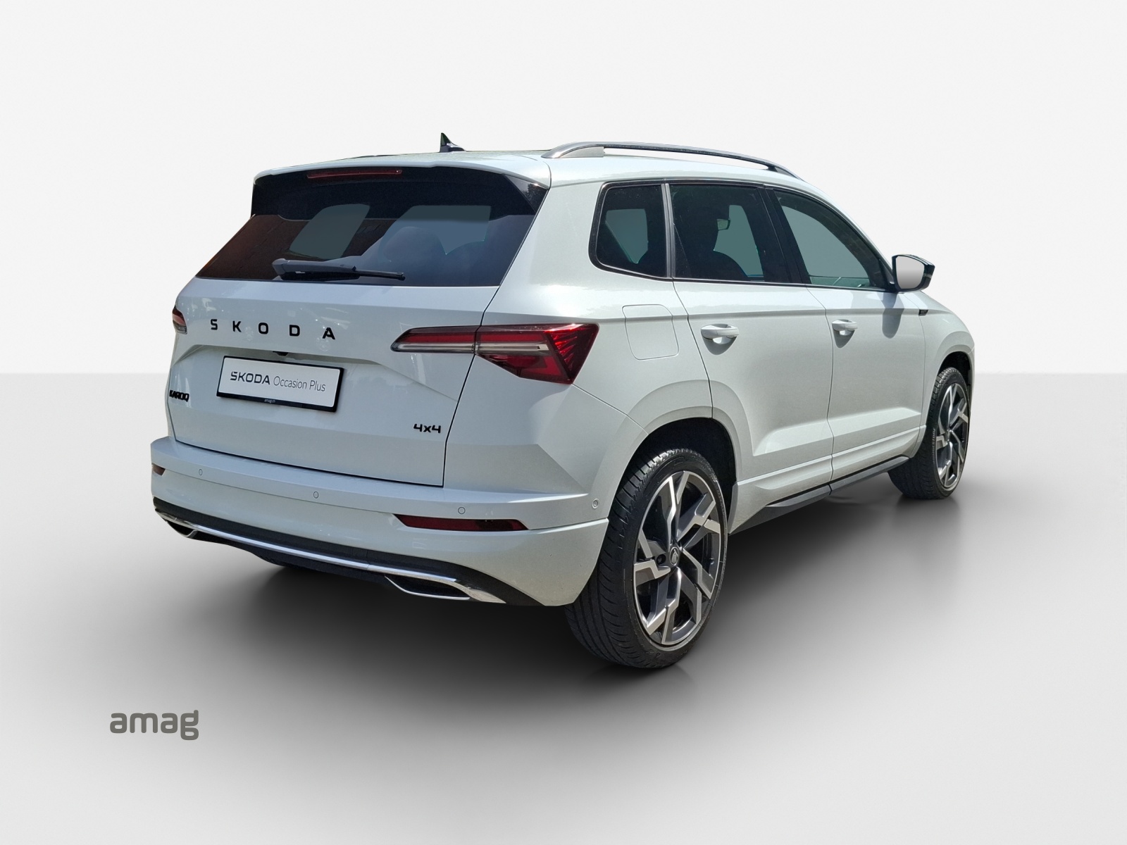 SKODA Karoq 2.0 TSI SportLine 4x4 DSG-image-4
