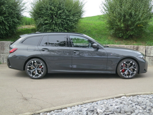 BMW 320d xDr 48V T M SportPro-image-2
