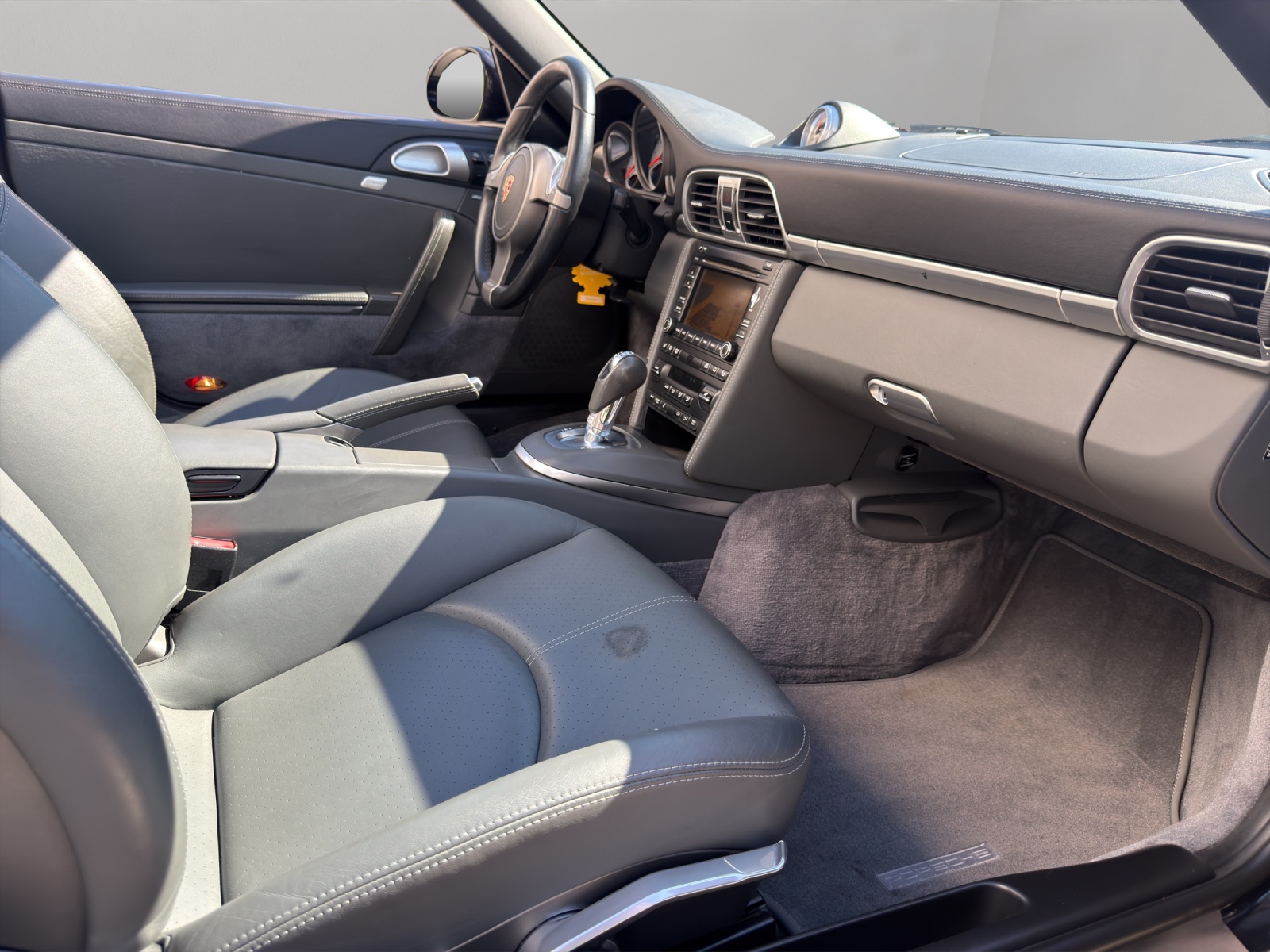 PORSCHE 911 Cabrio Carrera 4S PDK-image-15