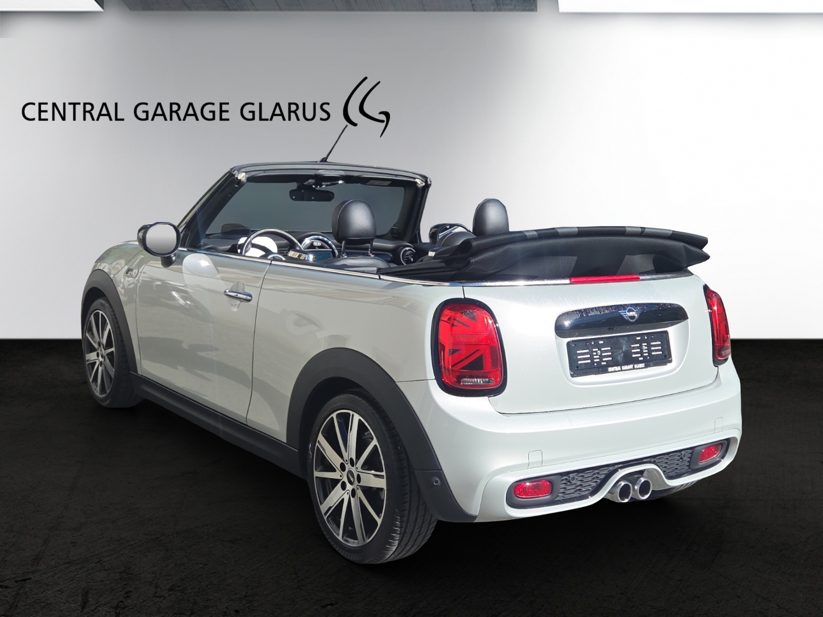MINI Cooper S Cabriolet DKG-showroom-element-3