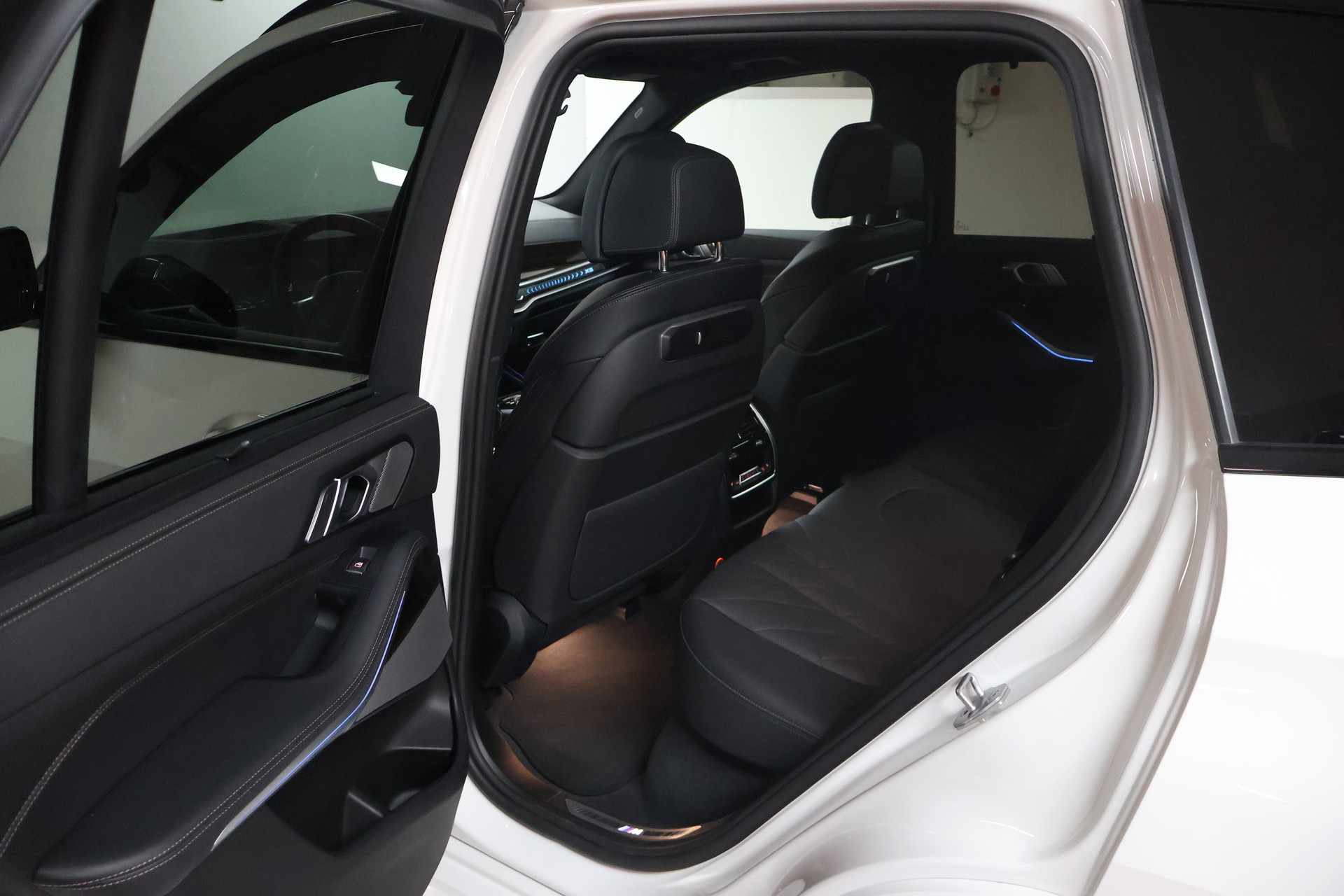 BMW X5 xDrive 50e M Sport Steptronic-image-18