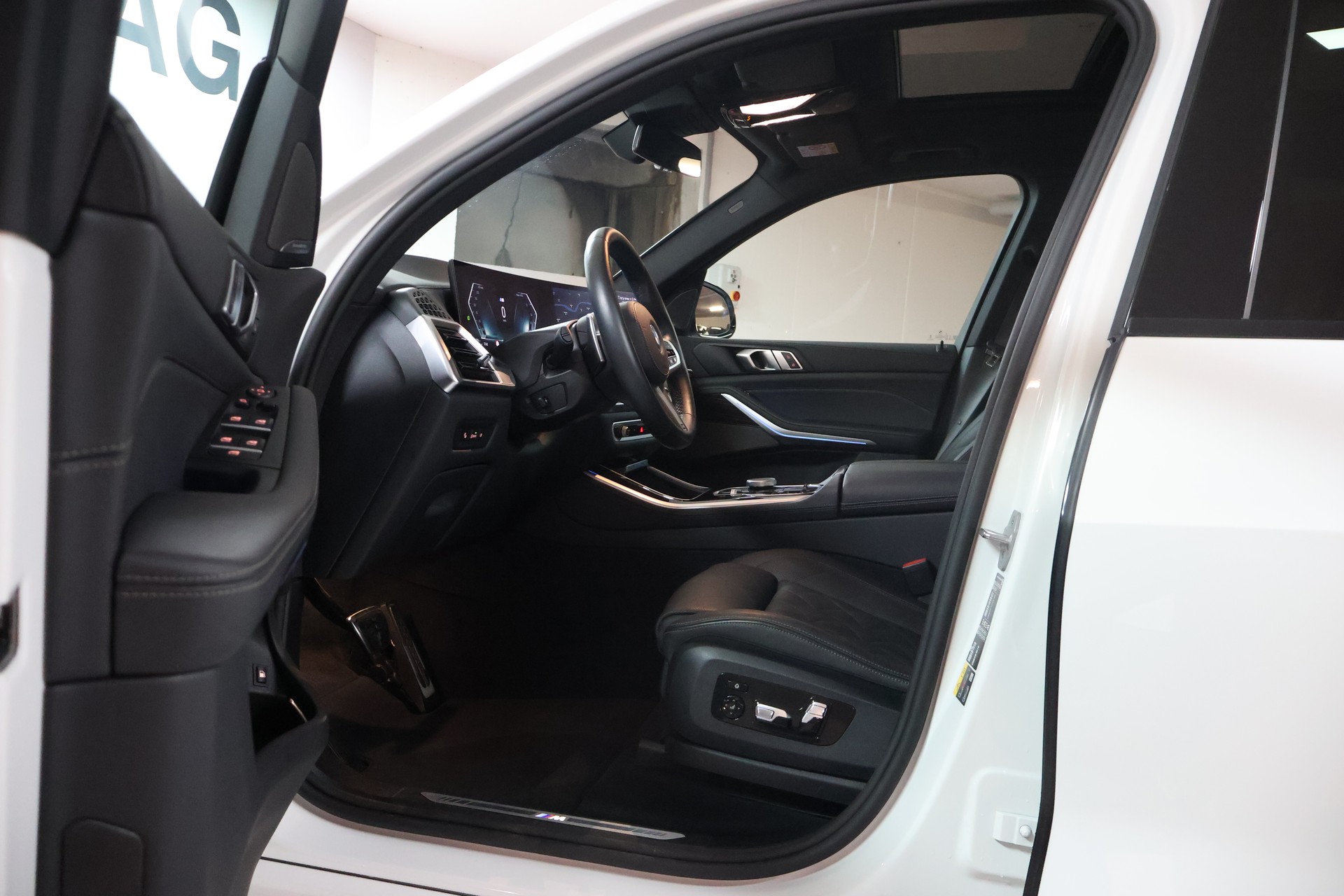 BMW X5 xDrive 50e M Sport Steptronic-image-8