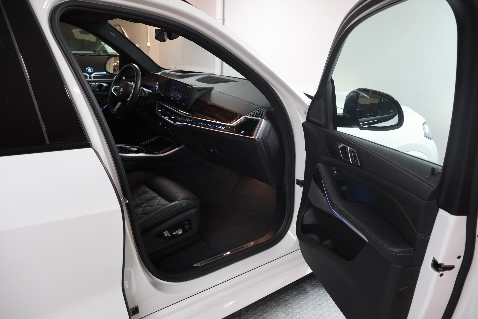 BMW X5 xDrive 50e M Sport Steptronic-image-16