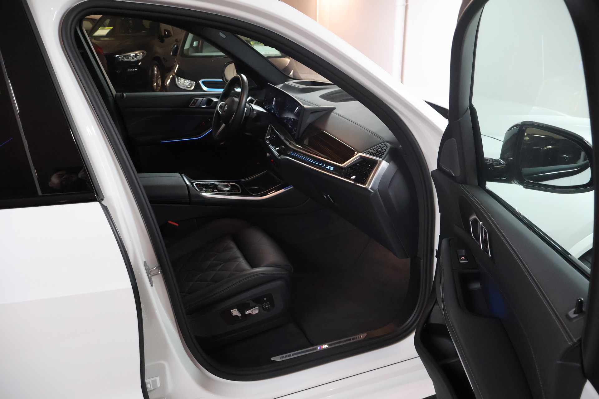 BMW X5 xDrive 50e M Sport Steptronic-image-15