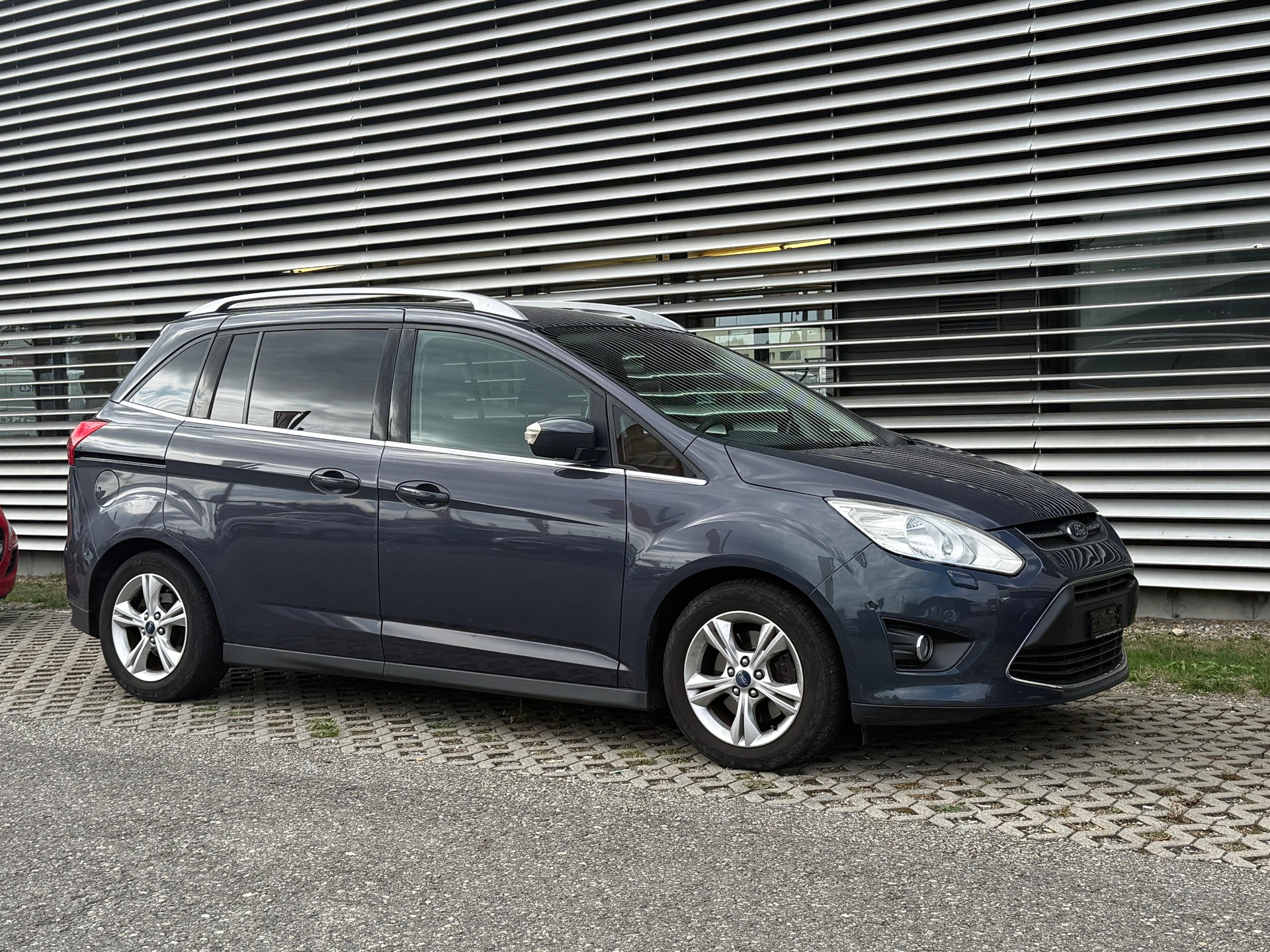 FORD Grand C-Max 2.0 TDCi Titanium PowerShift-image-5