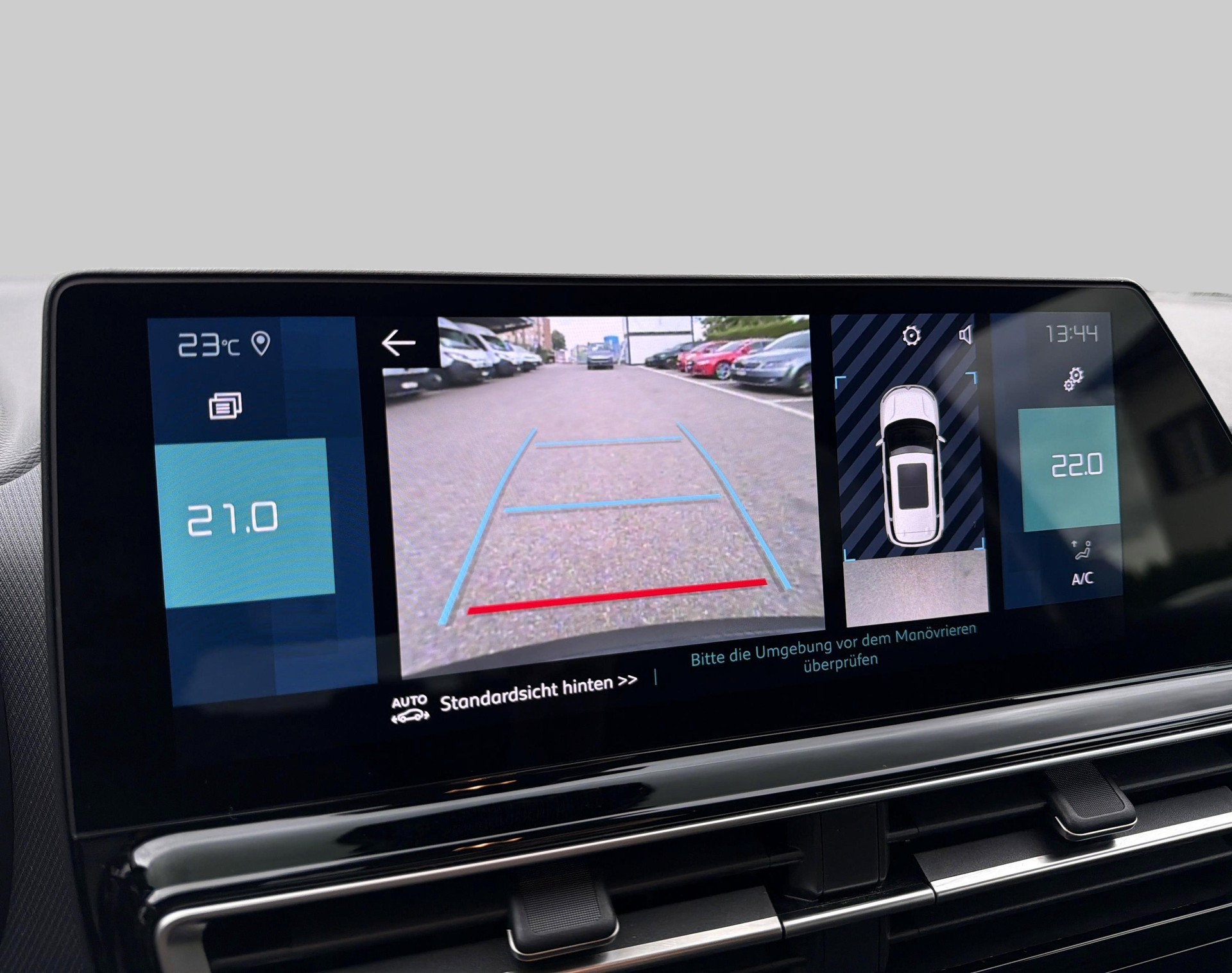 CITROEN C5 Aircross 1.6 Plug-in Hybrid-image-12
