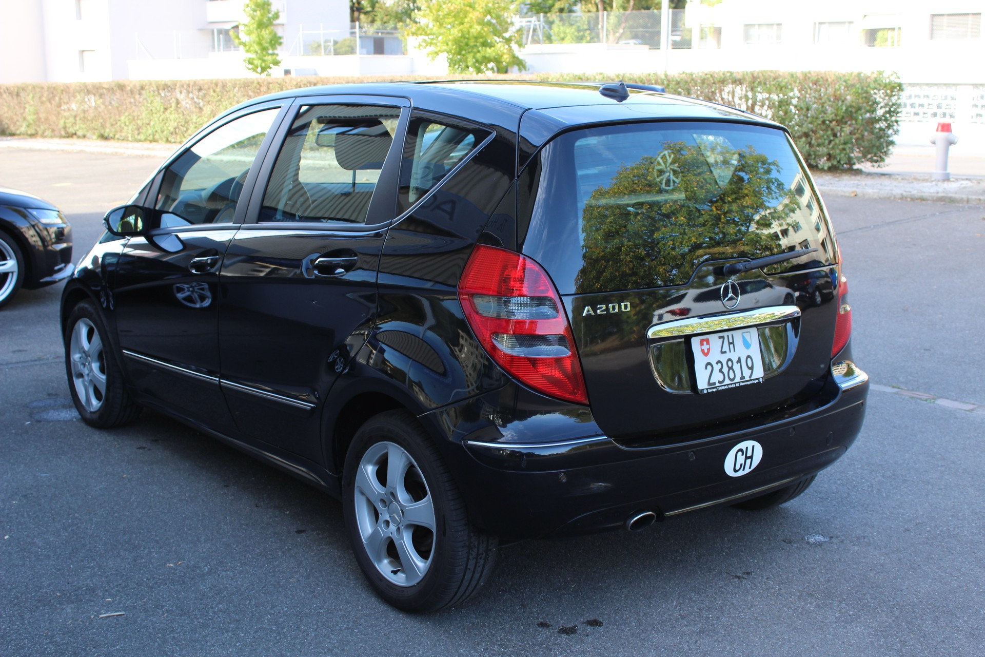 MERCEDES-BENZ A 200 Avantgarde-image-3