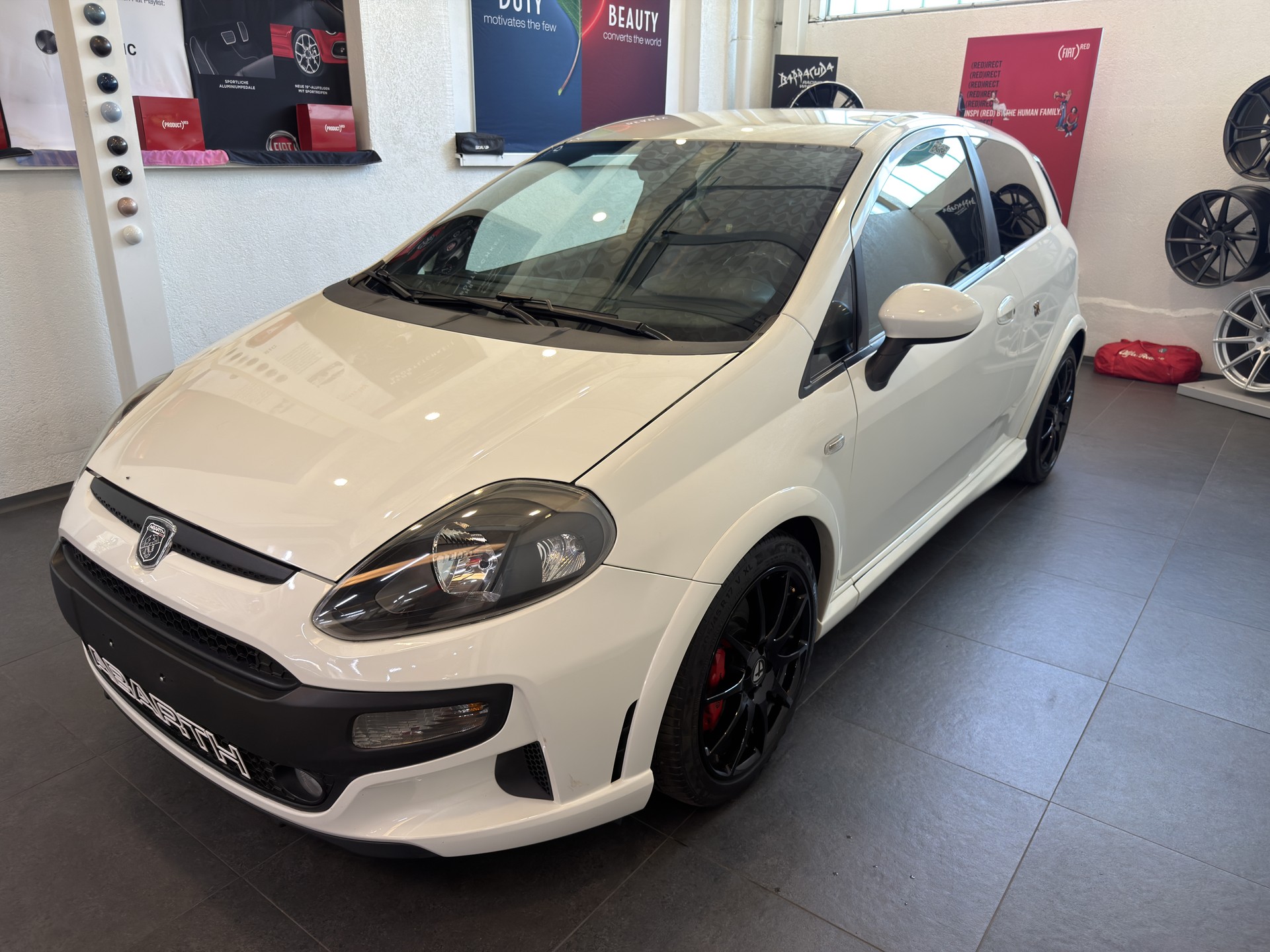 FIAT Punto Evo 1.4 16V Turbo Abarth-image-1