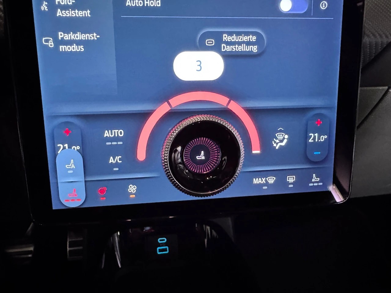FORD Mustang MACH-E Premium AWD 99 kWh Extended / Max Reichweite-image-11
