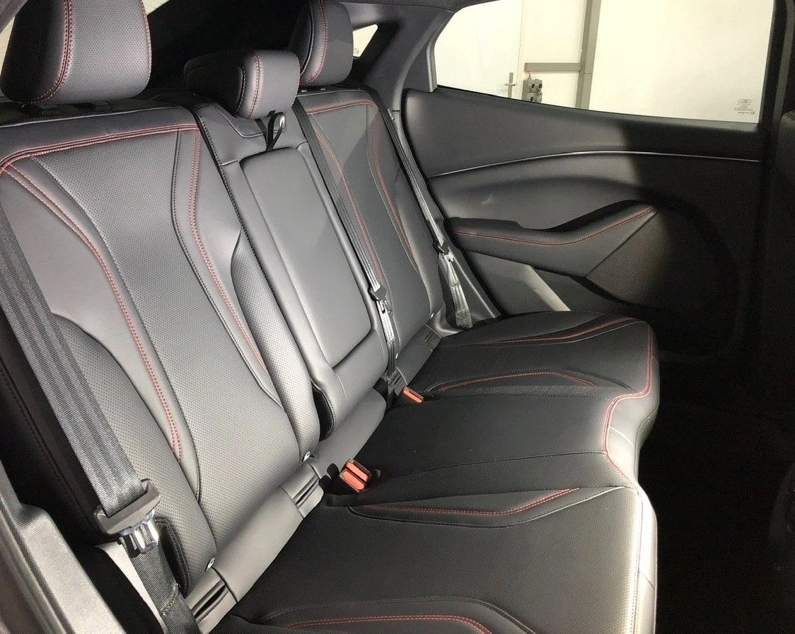 FORD Mustang MACH-E Premium AWD 99 kWh Extended / Max Reichweite-image-7
