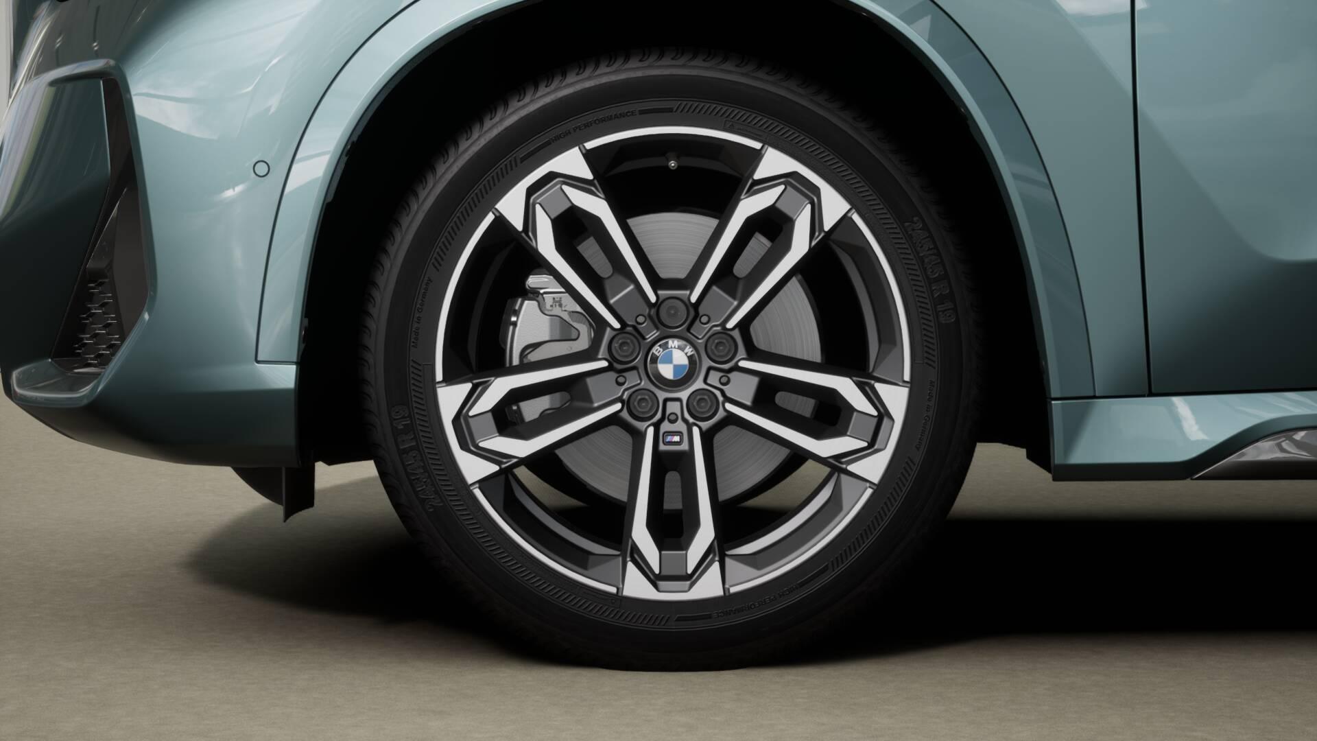 BMW X1 23d xDrive-image-6