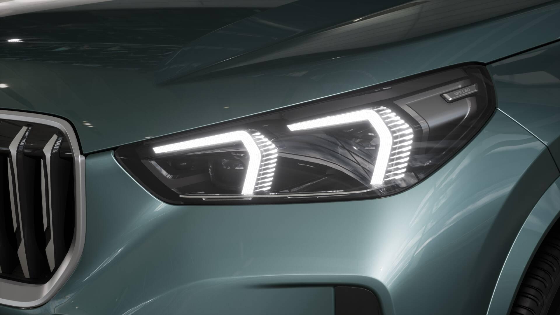 BMW X1 23d xDrive-image-5