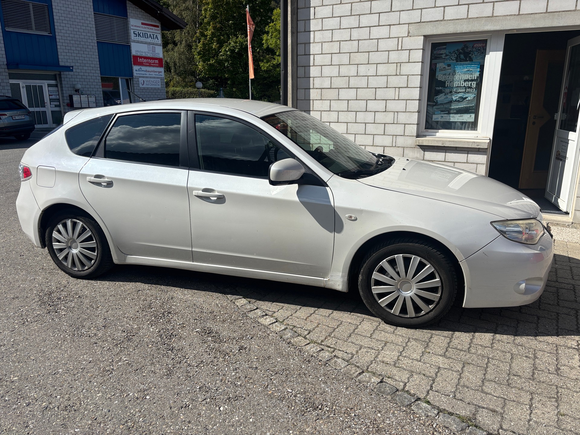 SUBARU Impreza 1.5R Swiss-image-6