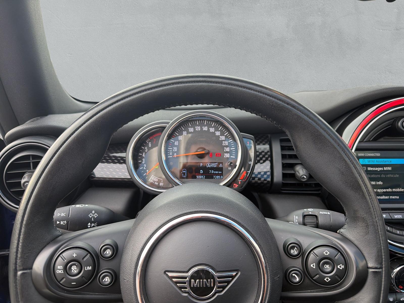 MINI Cooper S Cabrio F57 2.0i (CH)-image-22