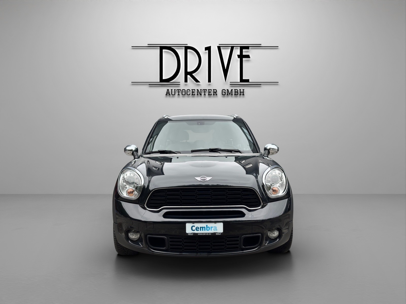 MINI Countryman Cooper S FWD-image-1