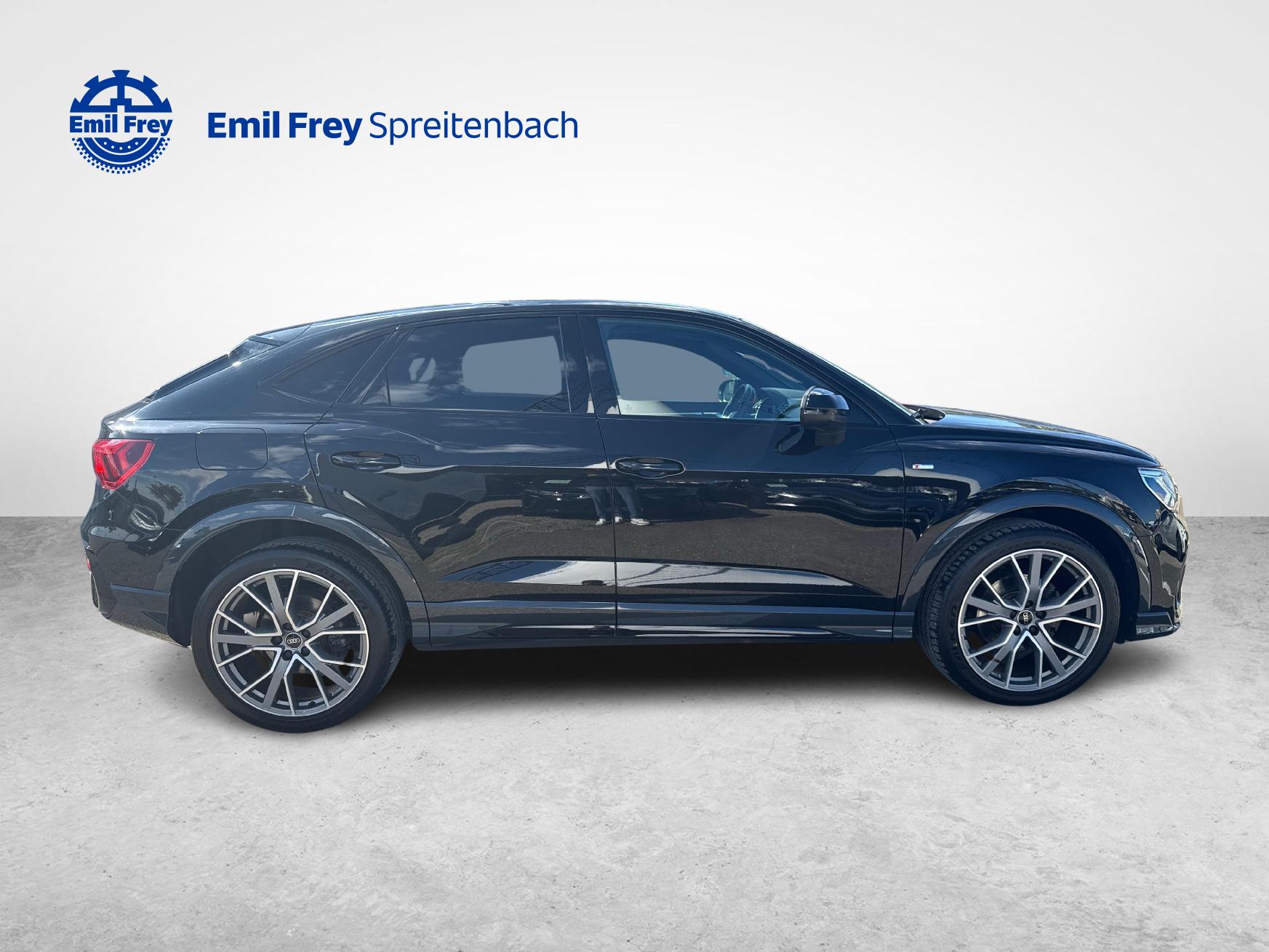 AUDI Q3 Sportback 1.5 35 TFSI S line S-Tronic-image-5