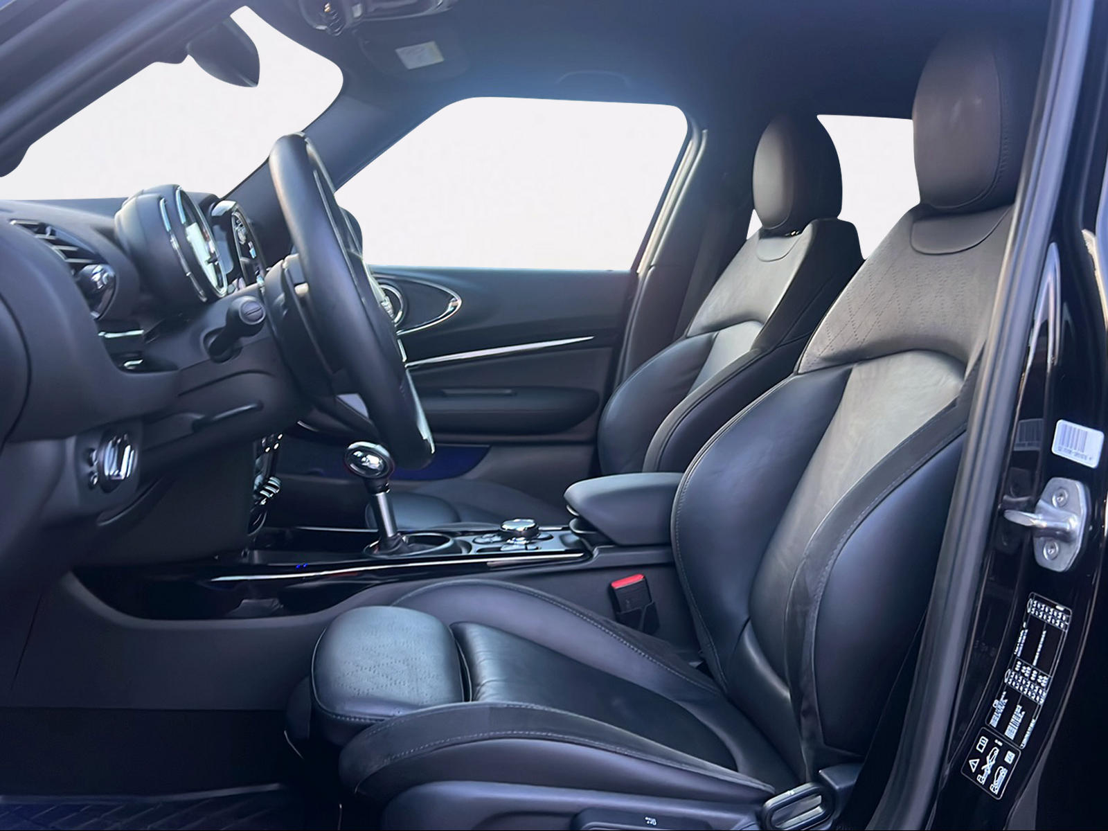 MINI Clubman Cooper S ALL4 Steptronic-image-7