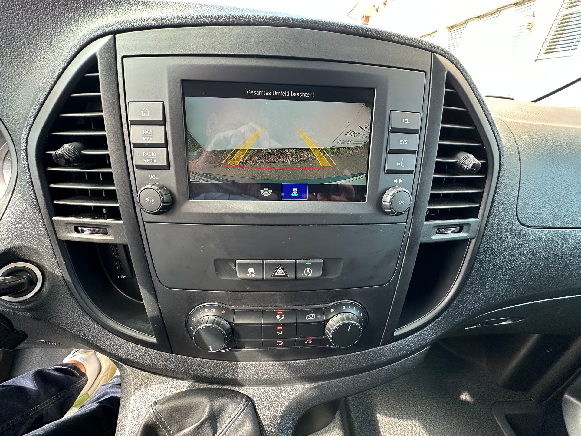 MERCEDES-BENZ Vito 116 CDI Extralang Base-image-9
