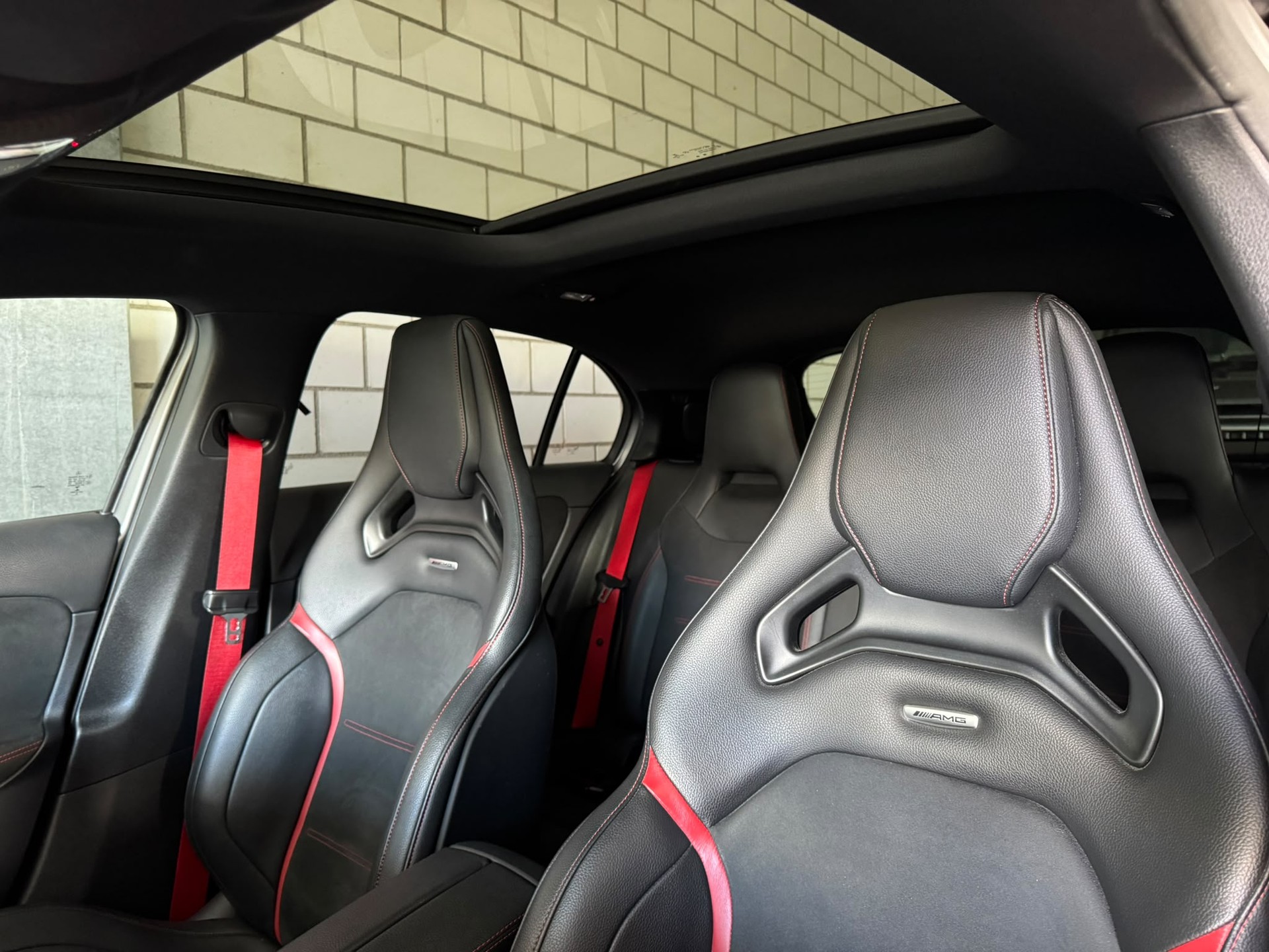 MERCEDES-BENZ A 35 AMG 4Matic Speedshift Vollausstattung-image-7