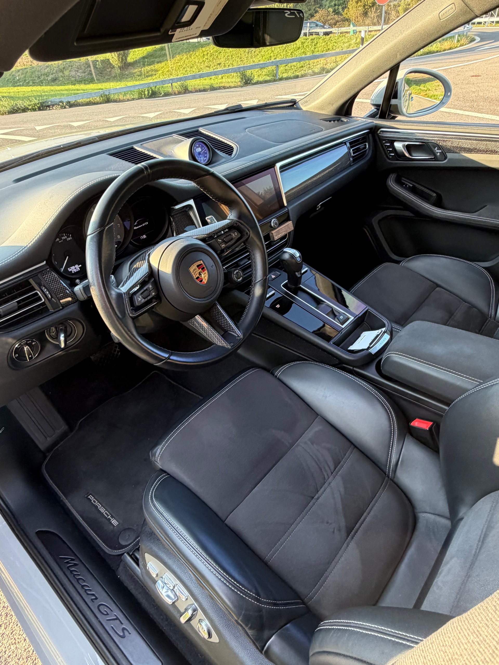 PORSCHE 2.9 V6 GTS-image-4
