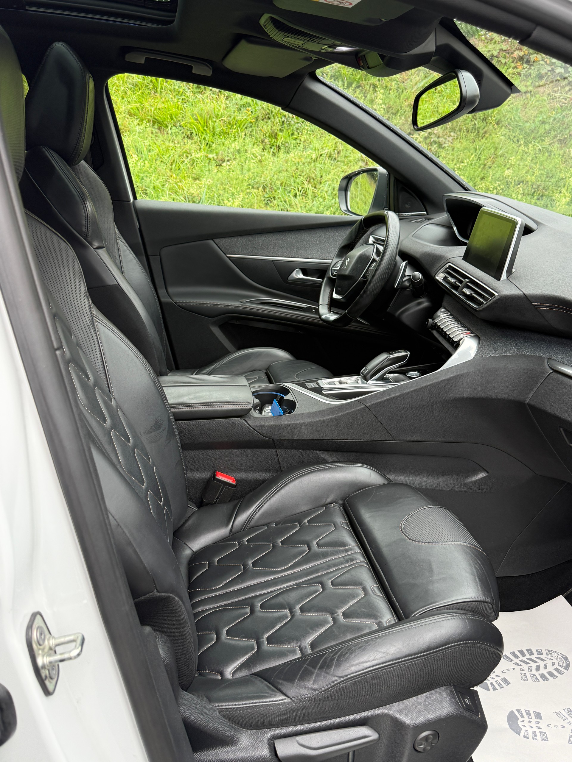 PEUGEOT 5008 1.6 THP GT Line EAT-image-9