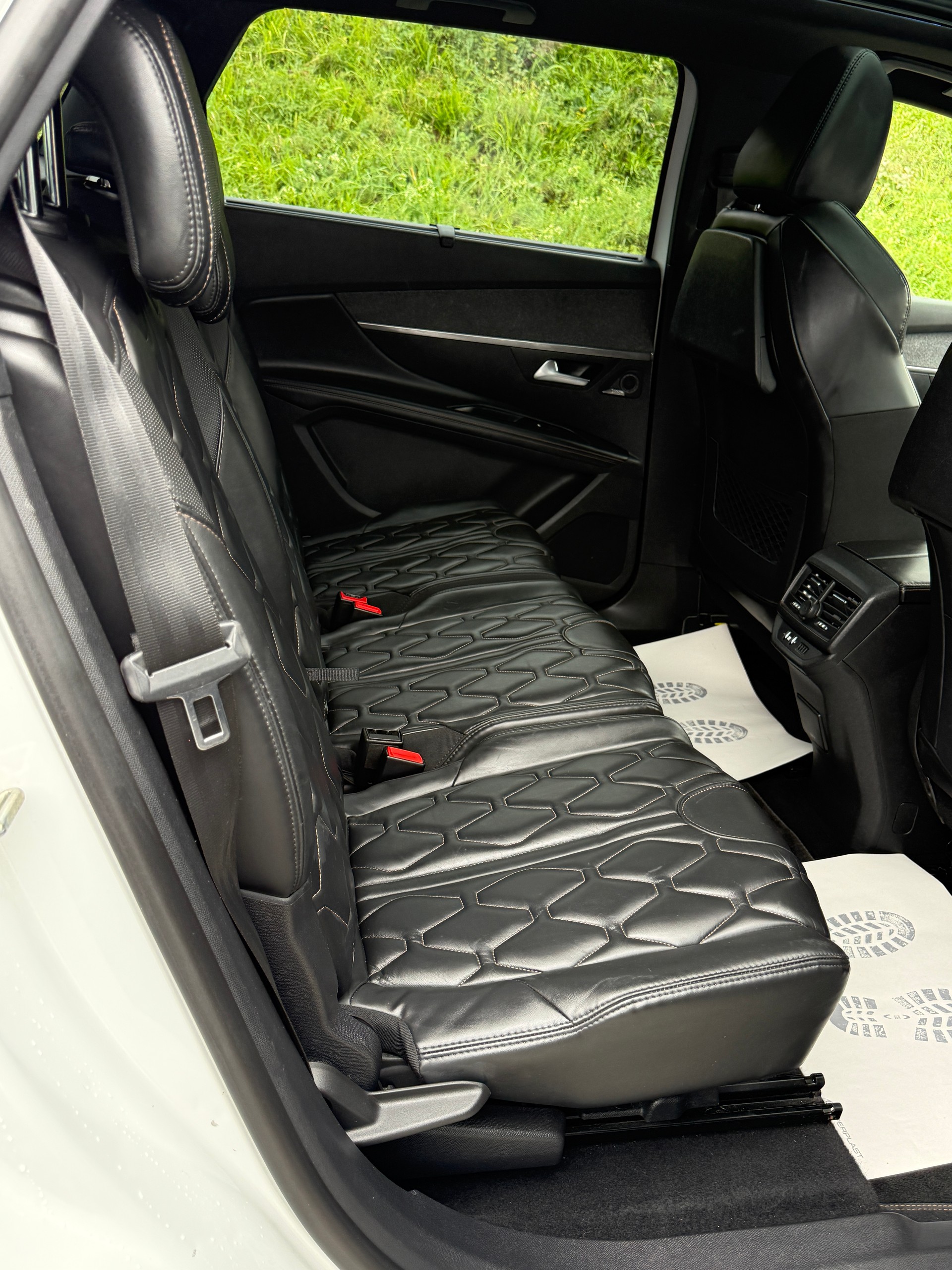 PEUGEOT 5008 1.6 THP GT Line EAT-image-5