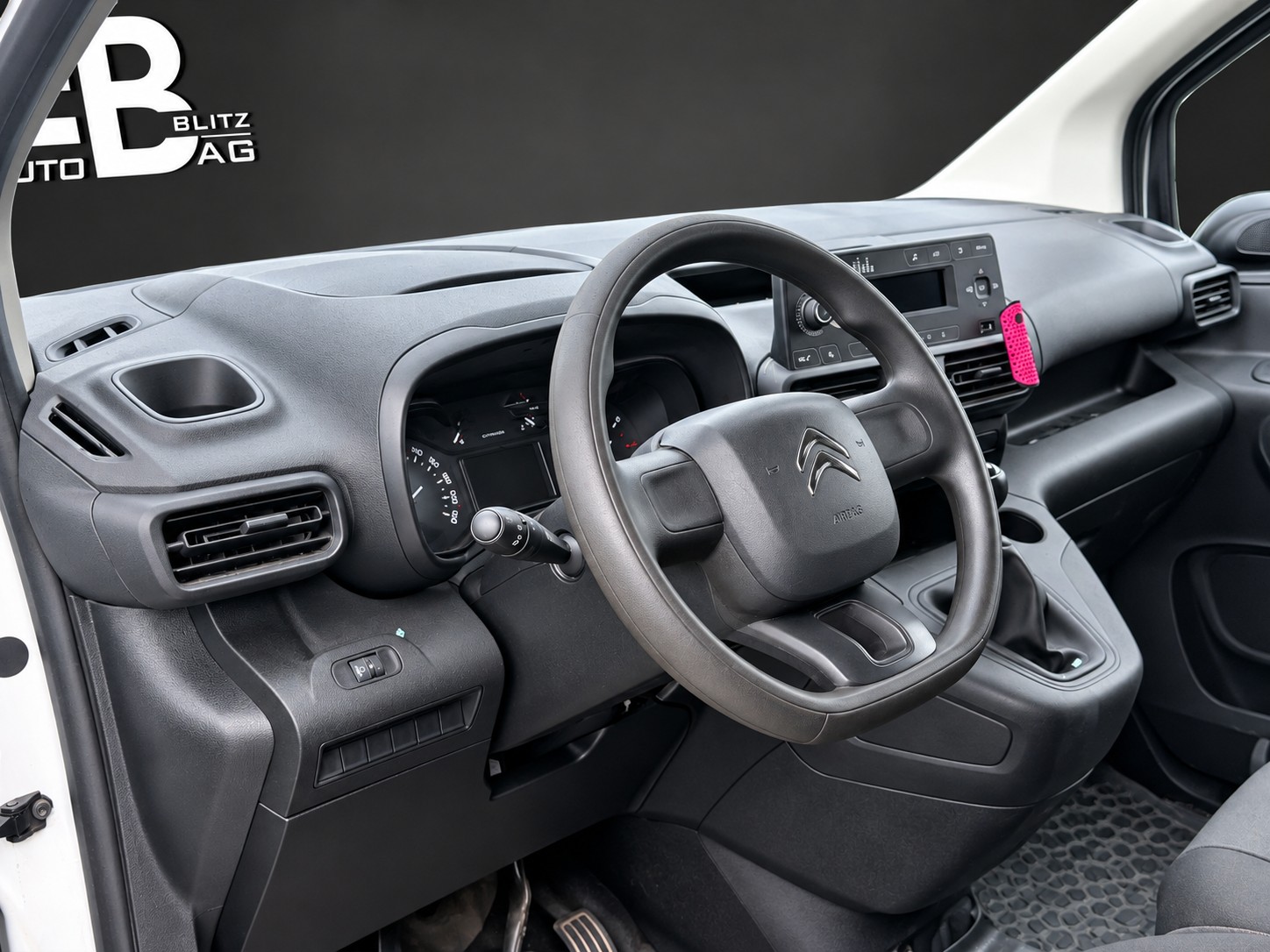 CITROEN Berlingo Van 1.6 Blue HDi 75 Control 650kg * 3-Plätzer *-image-7