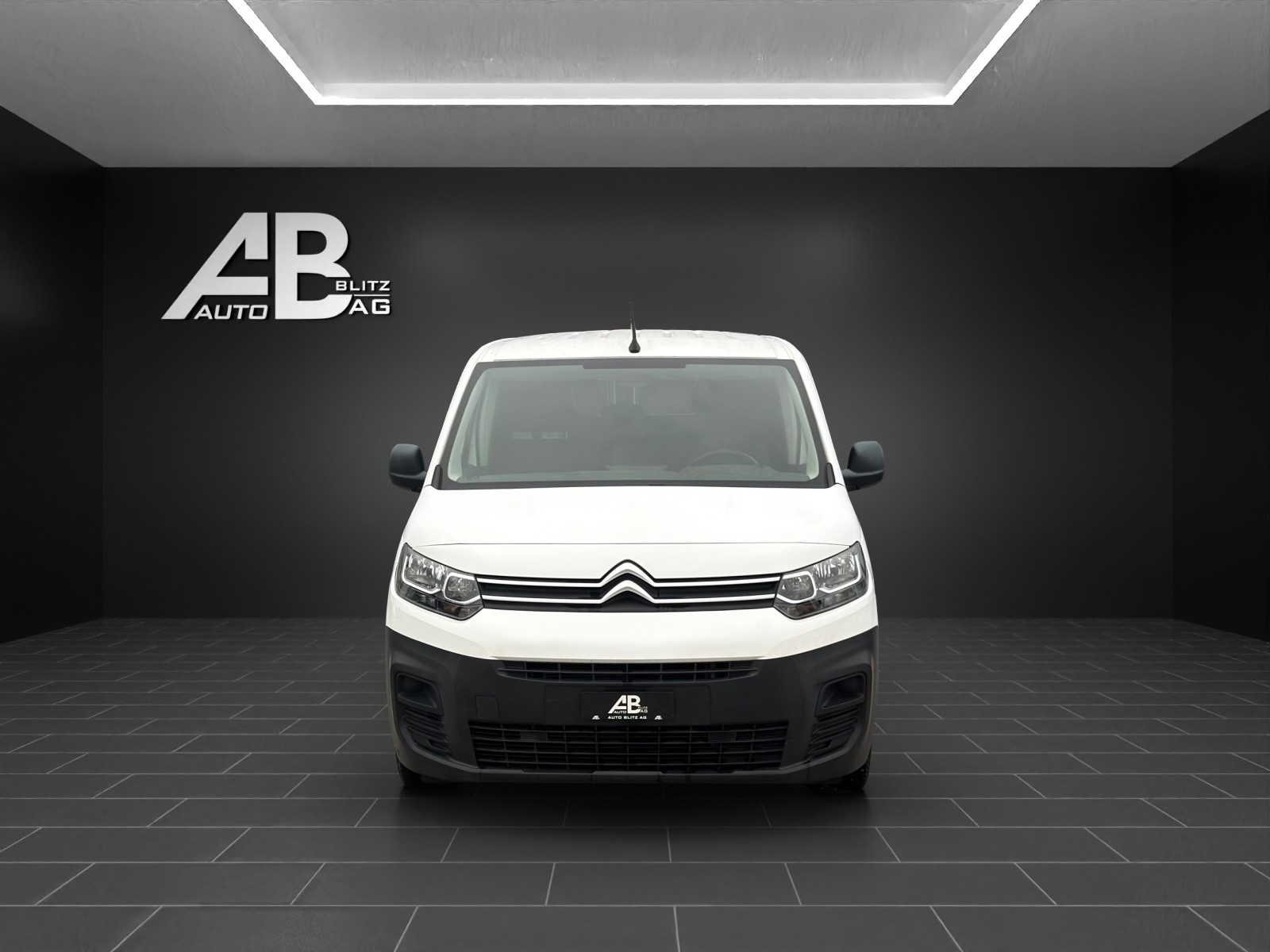 CITROEN Berlingo Van 1.6 Blue HDi 75 Control 650kg * 3-Plätzer *-image-0