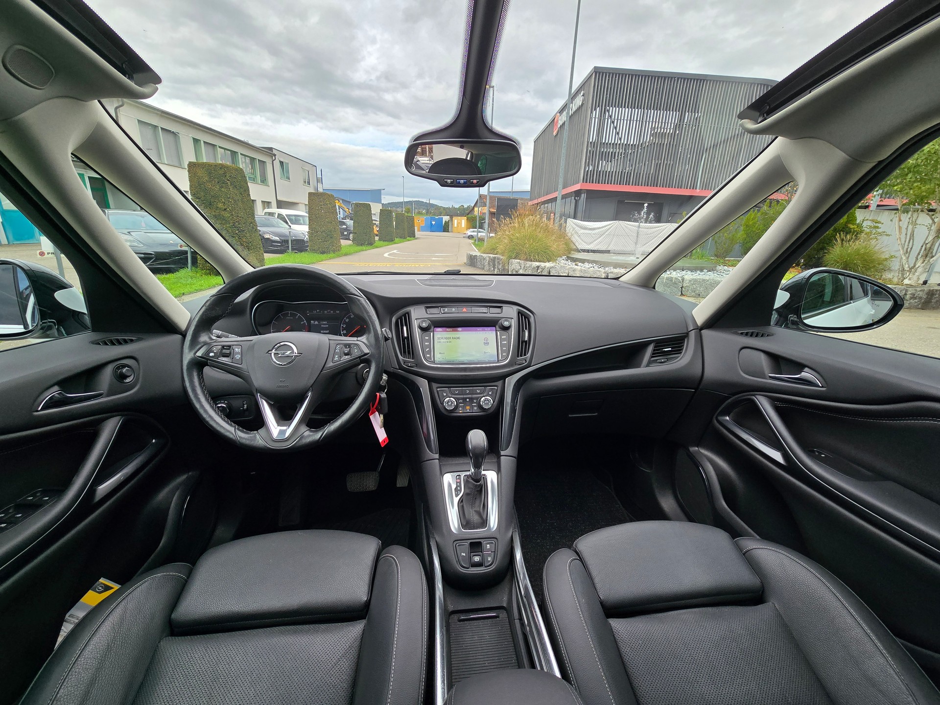 OPEL Zafira 1.6i 16V Turbo Excellence Automatic-image-10