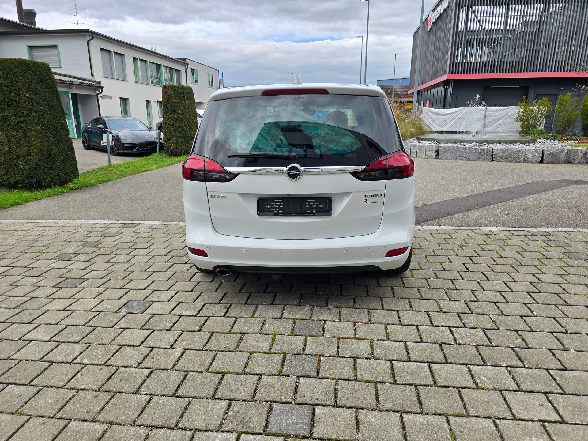 OPEL Zafira 1.6i 16V Turbo Excellence Automatic-image-5