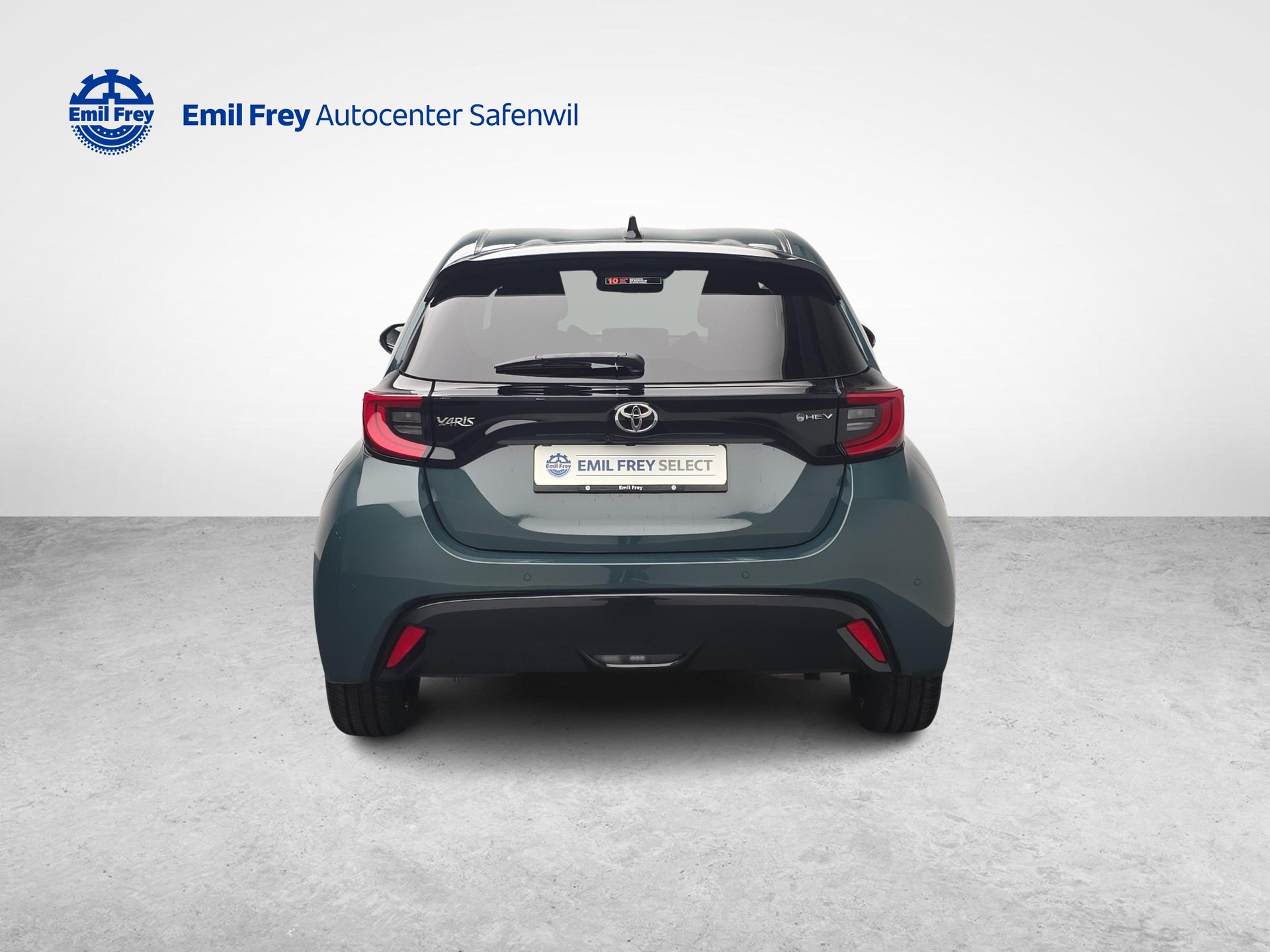TOYOTA Yaris 1.5 VVT-i HSD Premium-image-3