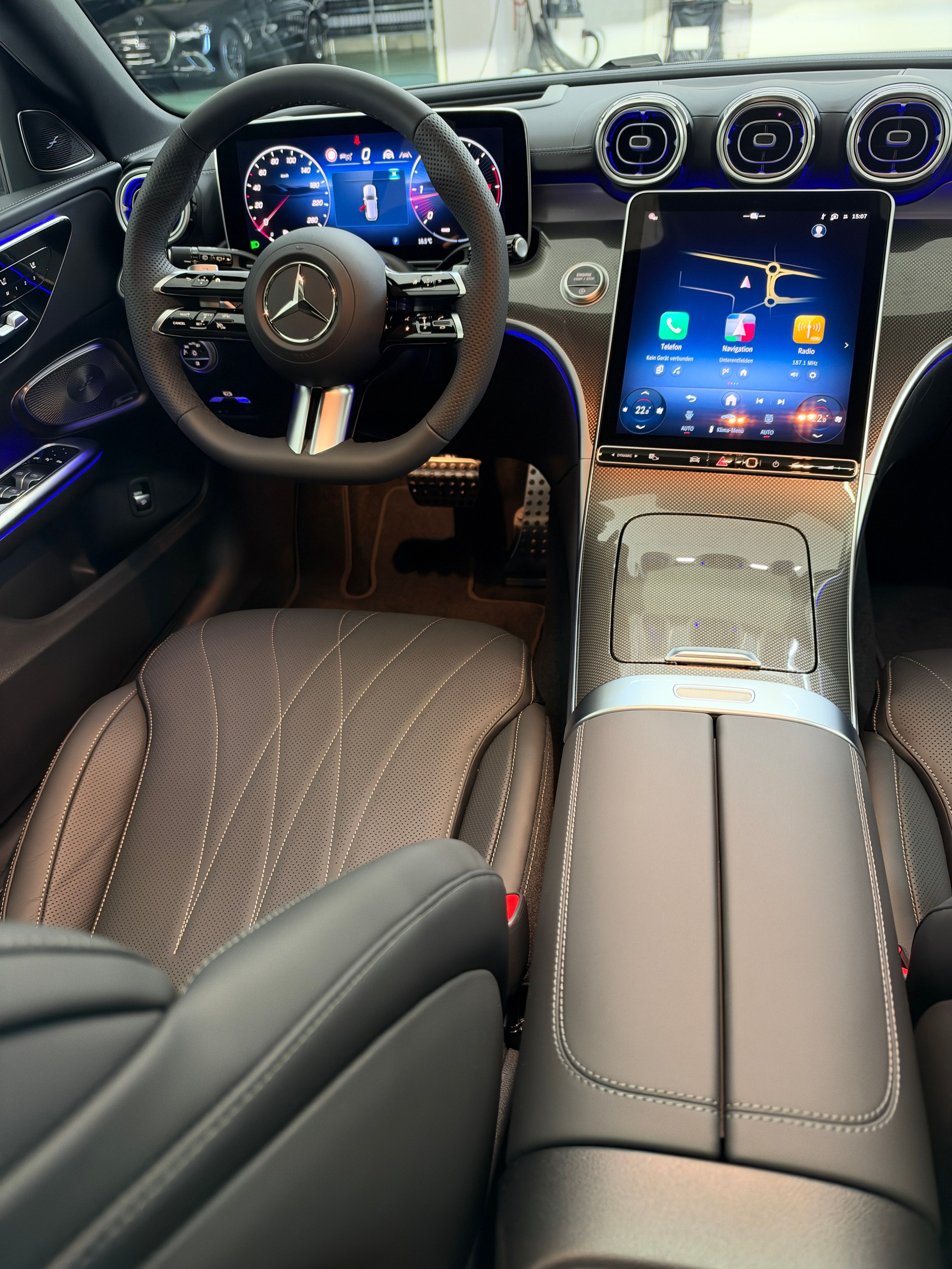 MERCEDES-BENZ C 220 d T 4 Matic Swiss Star-image-13