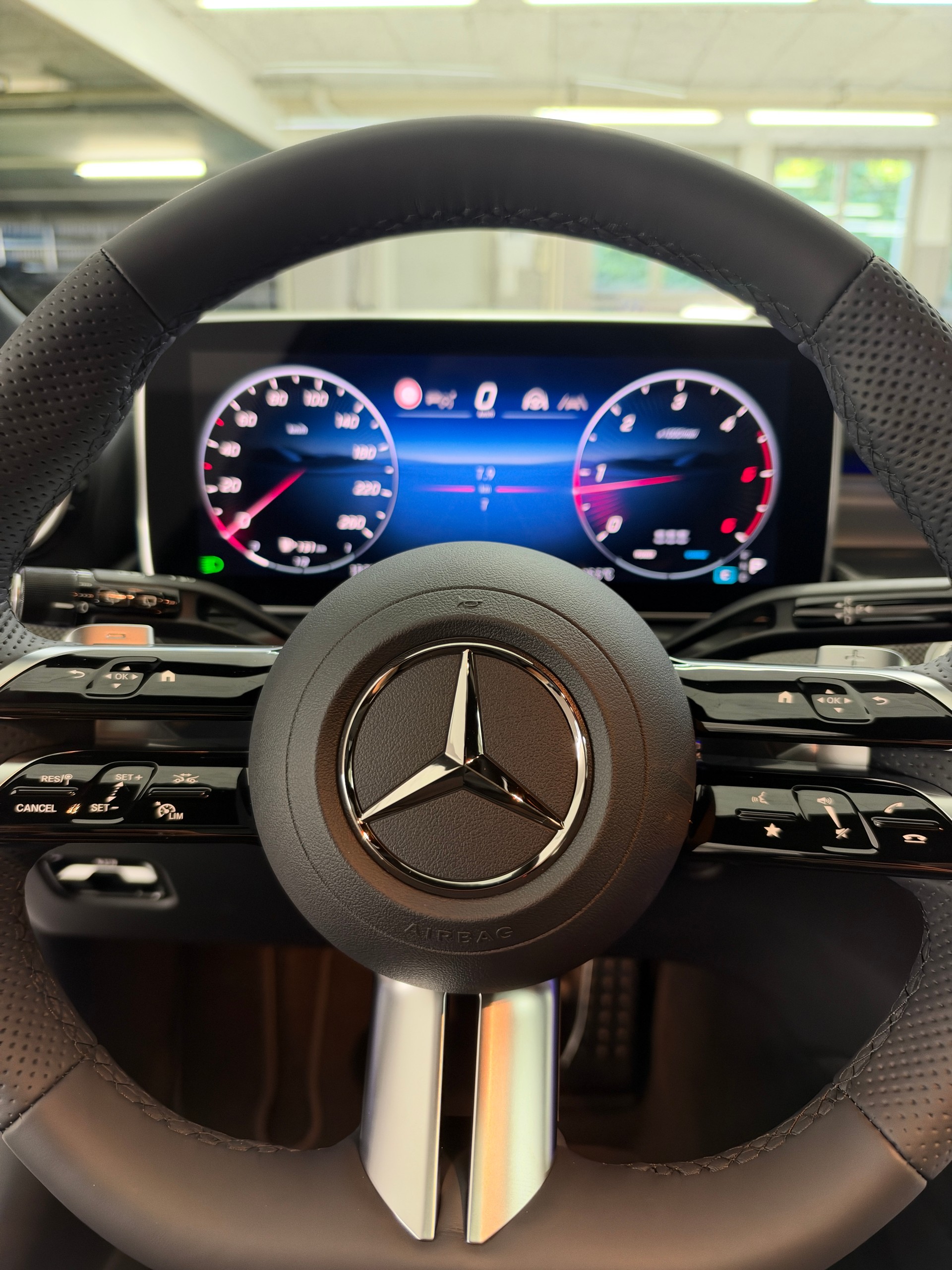 MERCEDES-BENZ C 220 d T 4 Matic Swiss Star-image-8