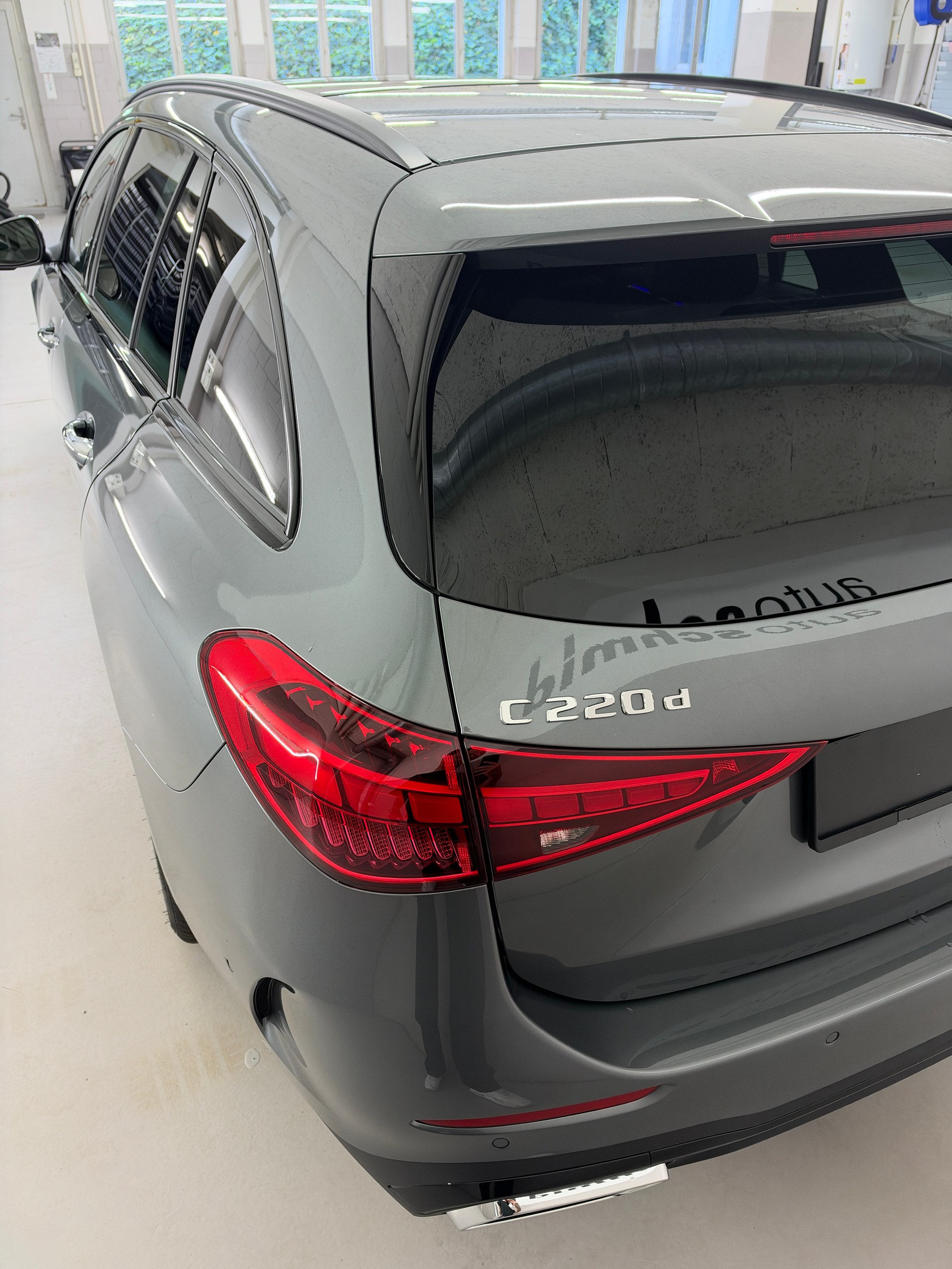 MERCEDES-BENZ C 220 d T 4 Matic Swiss Star-image-5