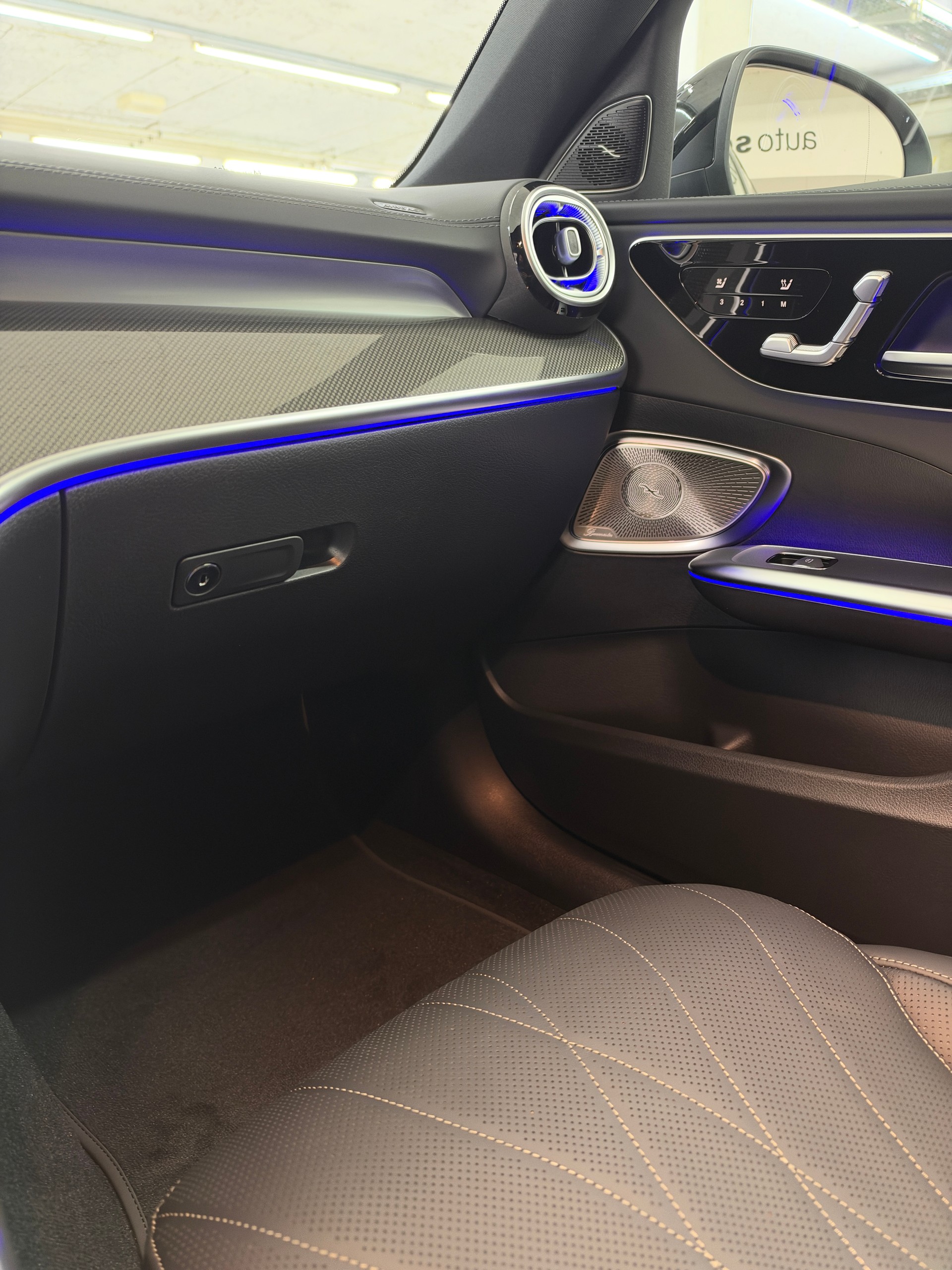 MERCEDES-BENZ C 220 d T 4 Matic Swiss Star-image-10