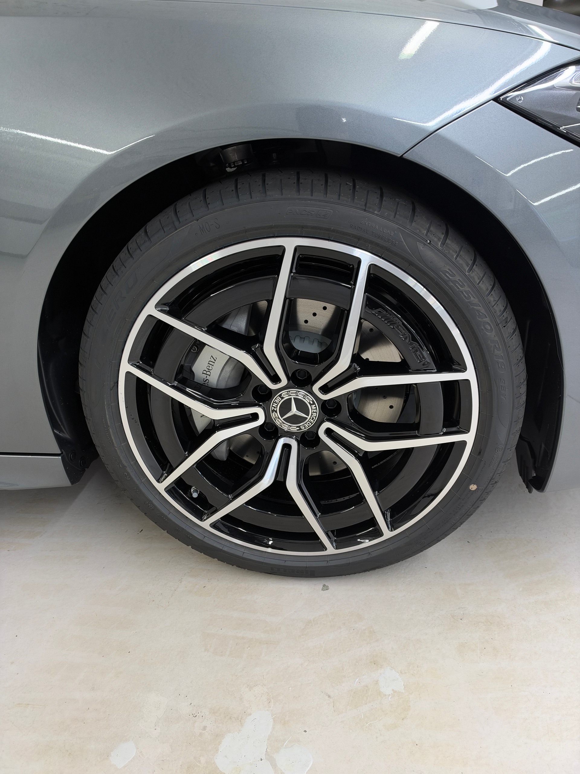 MERCEDES-BENZ C 220 d T 4 Matic Swiss Star-image-3