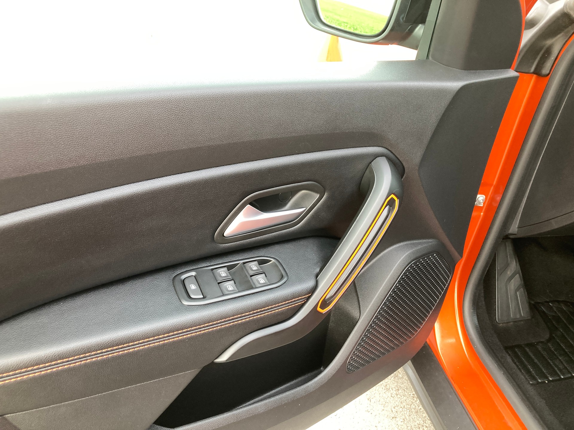 DACIA Duster TCe 150 Extreme EDC-image-9
