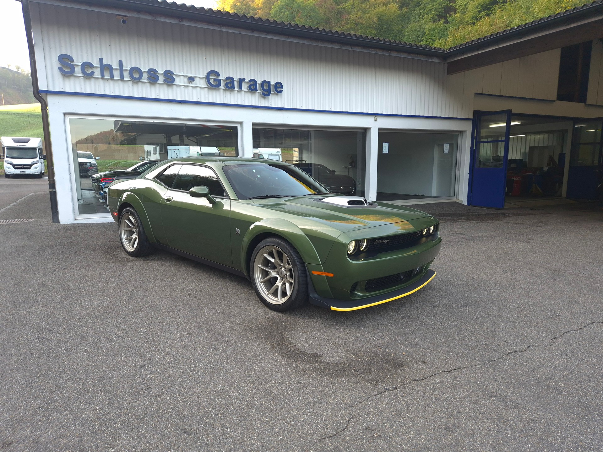 DODGE DODGE Challenger 392 R/T Scat Pack Widebody Shaker Swinger Special Edition-image-0