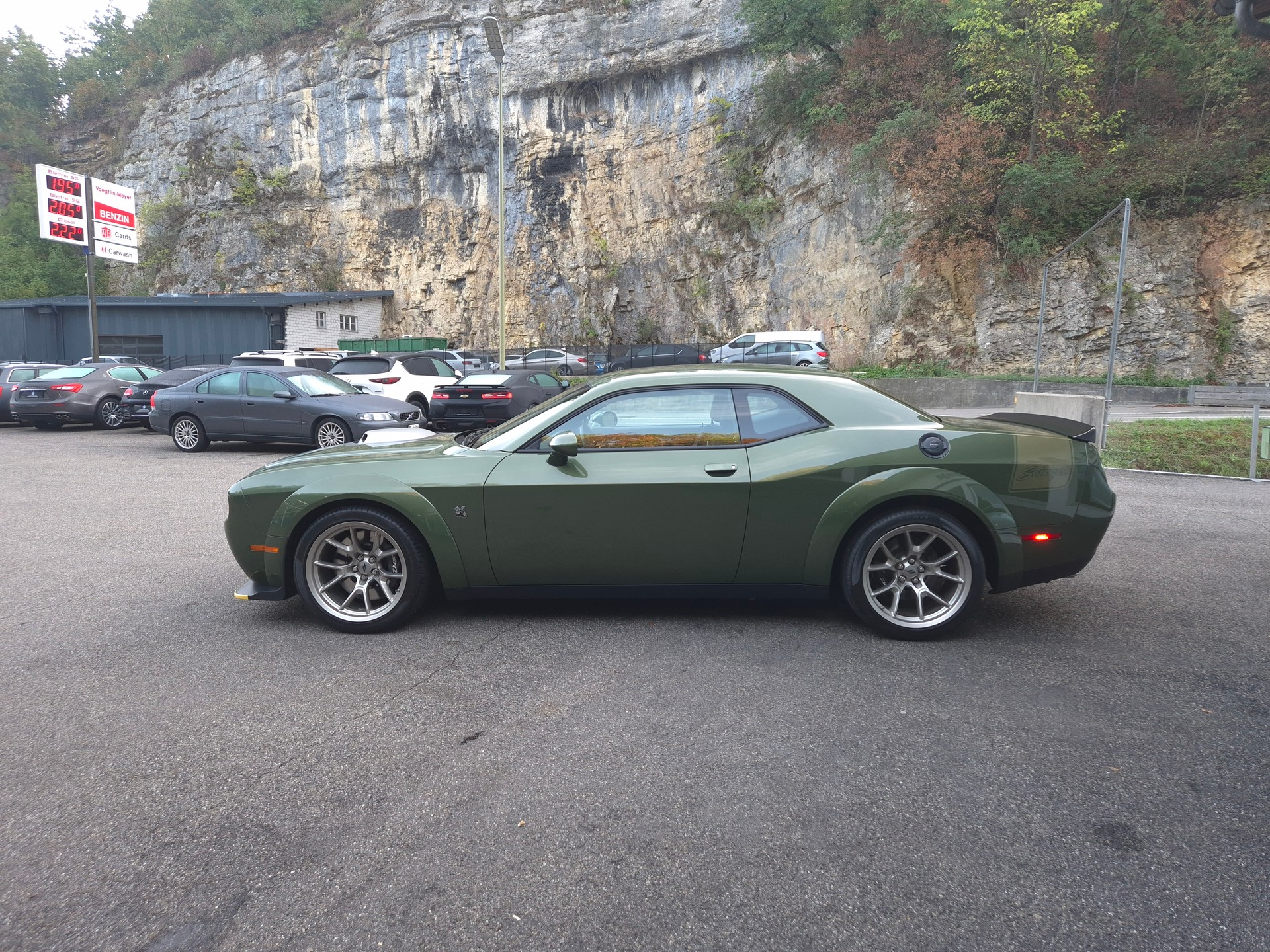 DODGE DODGE Challenger 392 R/T Scat Pack Widebody Shaker Swinger Special Edition-image-8